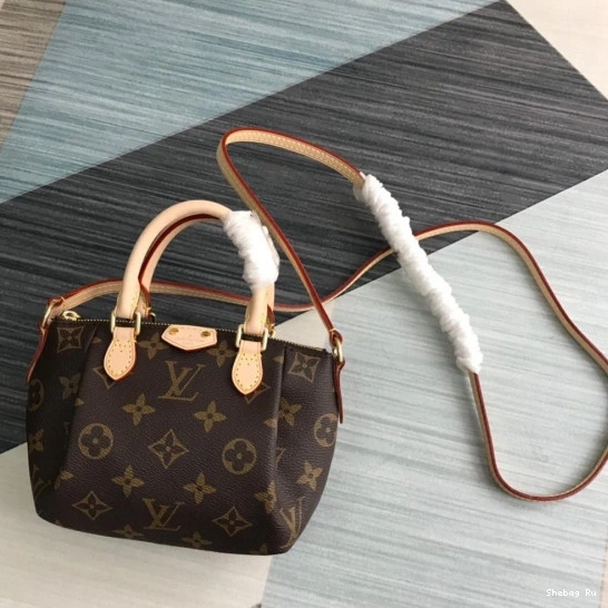 TURENNE Louis Vuitton 0815